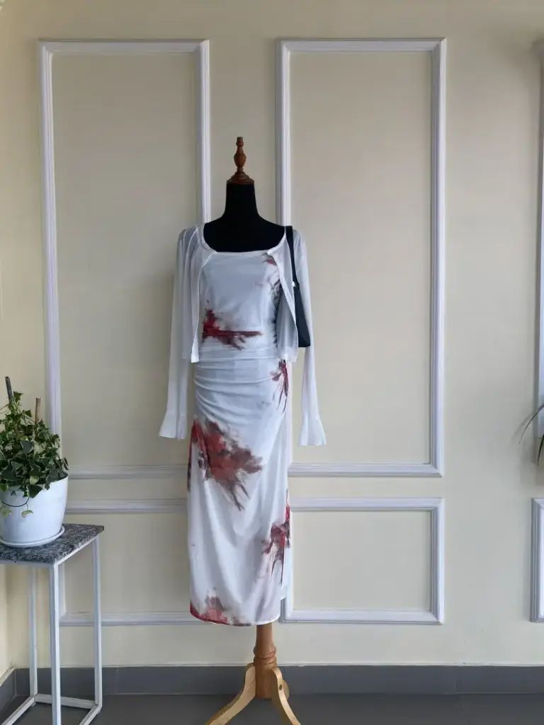 1.0743 155 LADIES DRESS (WHITE)