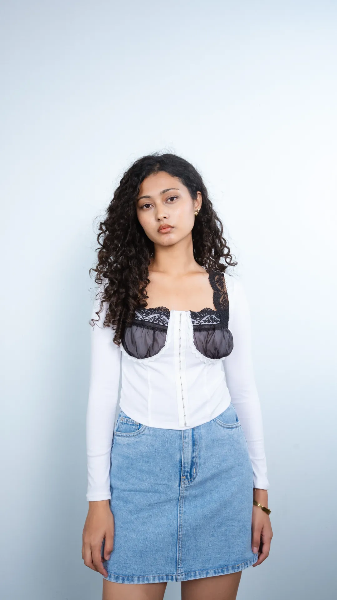 2568 BRALET