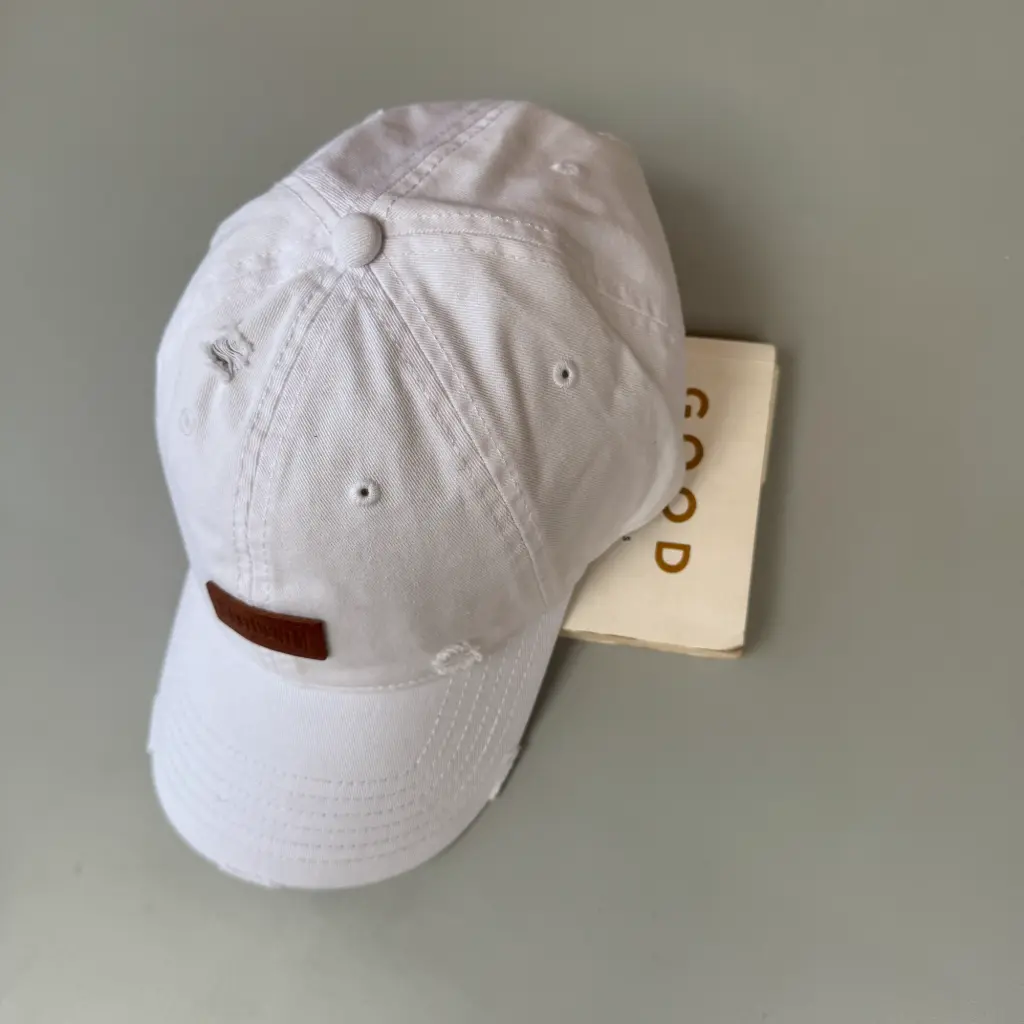 1.4632 91679 CAP (WHITE)