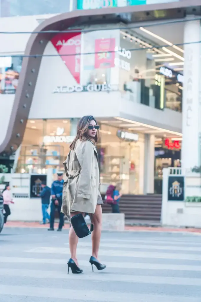 BMK 89-81 TRENCH COAT