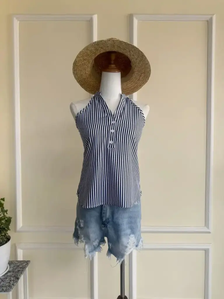 2.0910 HB SS25-23 Sleeveless Stripe Top with 3 Button (BLUE, S)