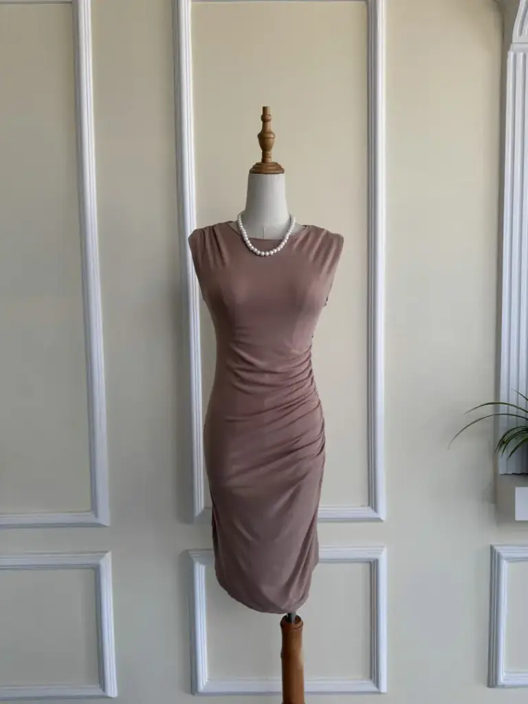 HB SS25-45 Side Ruched Bodycon Dress