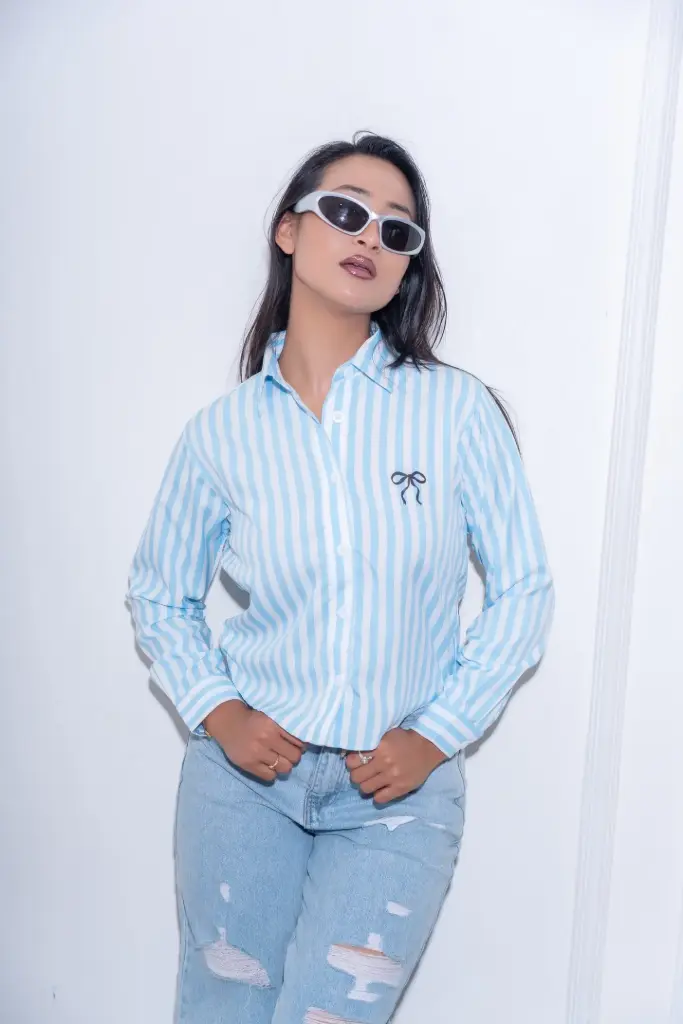 HB25-01 Stripe Shirt Bow Print