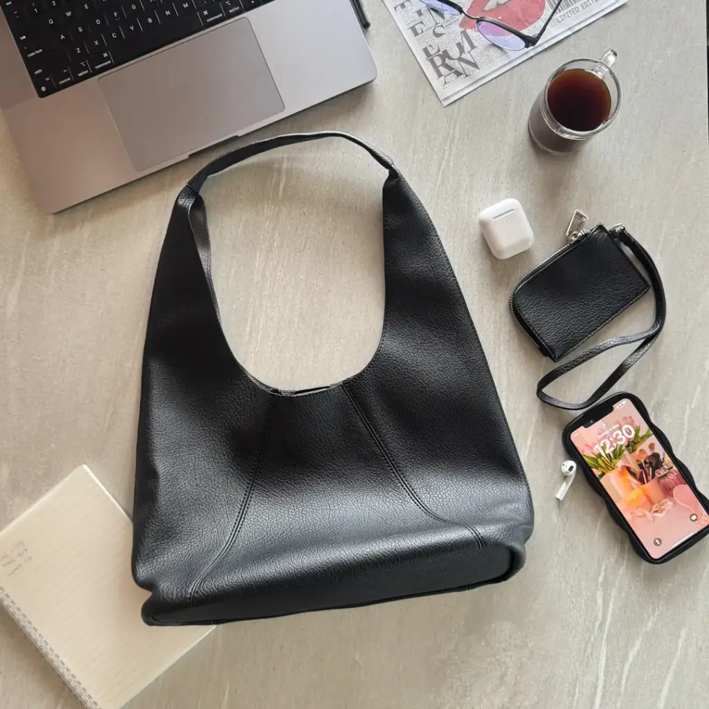 3.0395 TF9047 BAG (BLACK)