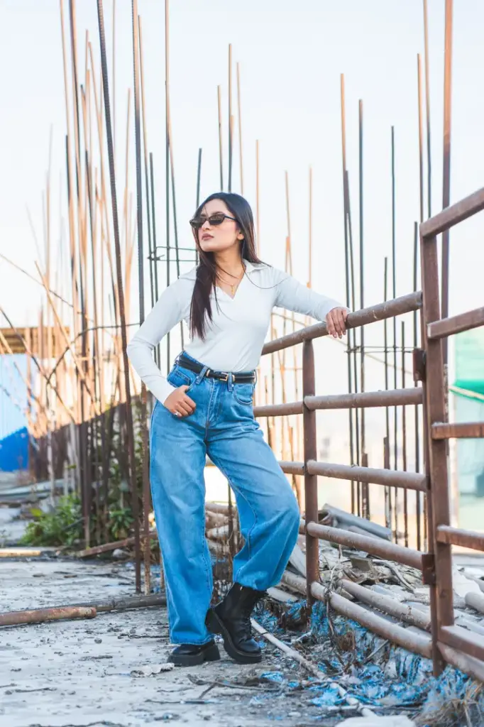 W-2 JEANS PANT (27)