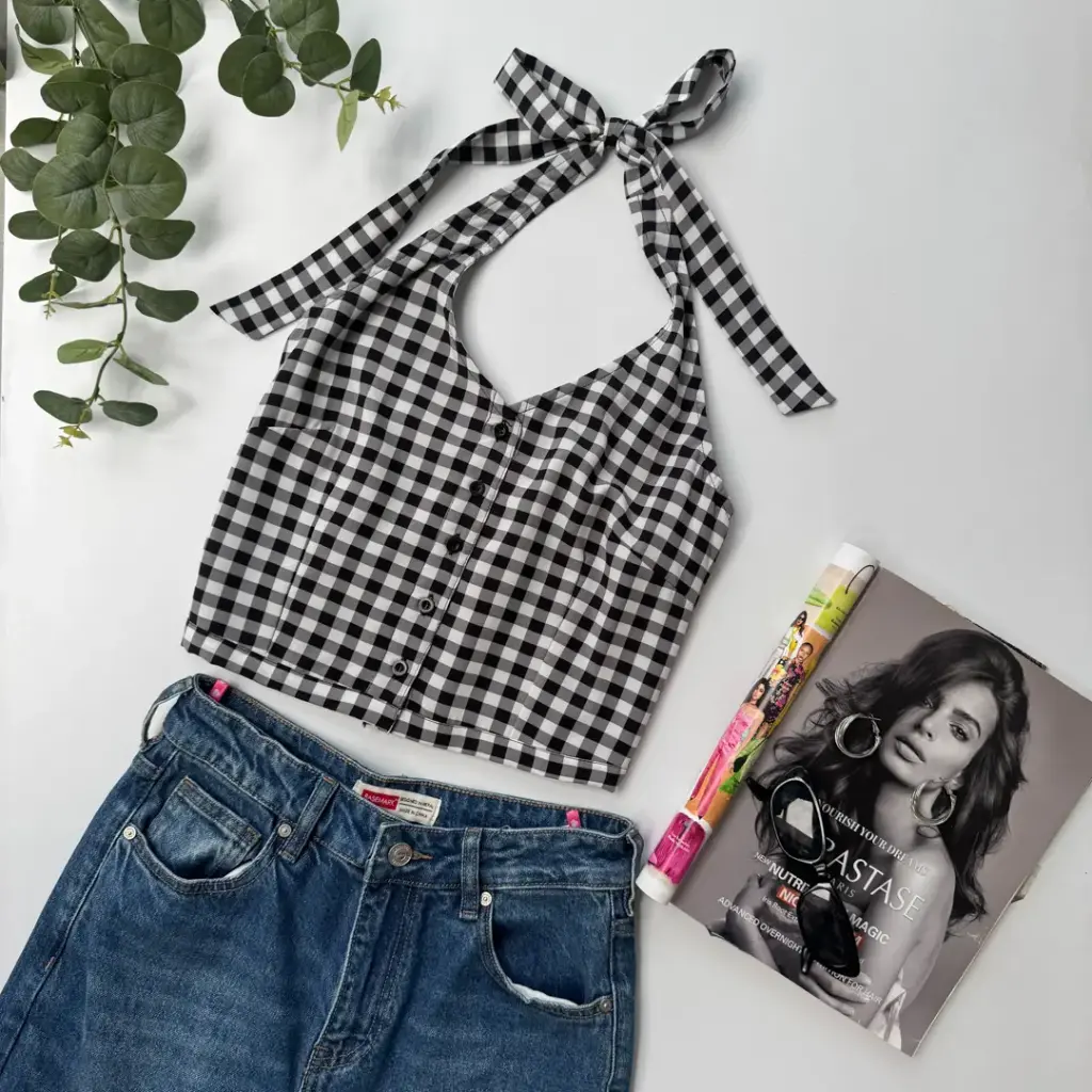 BMKS SS25-05 HALTER CHECKERED TOP