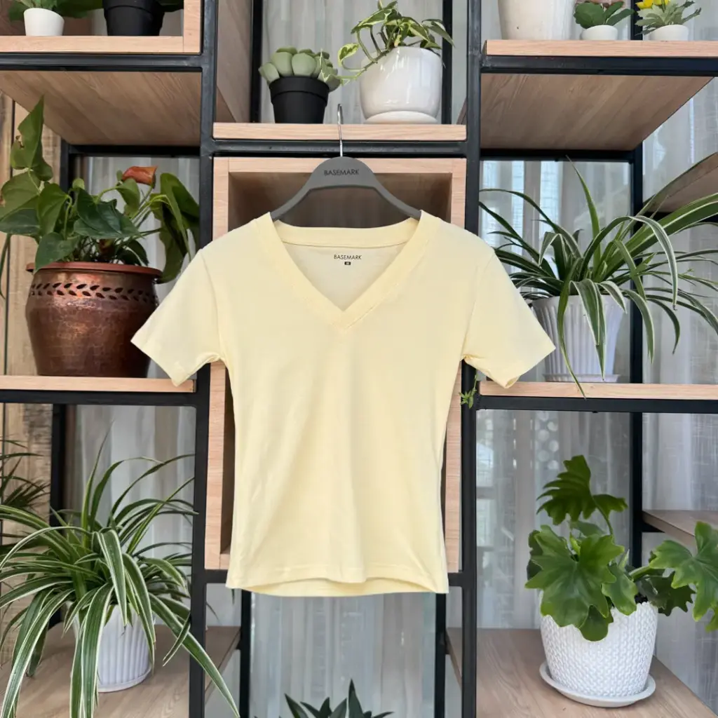 HB SS25-189 V NECK TEE