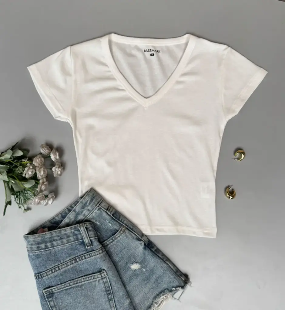3.28378 HB SS25-187 CROP V NECK TEE (BLACK, M)