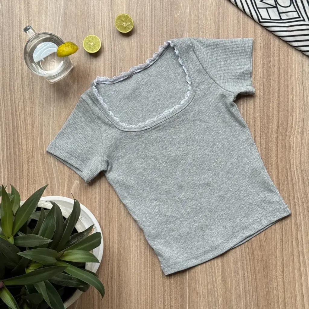 BMO SS25-28 RIBBED LACE TOP