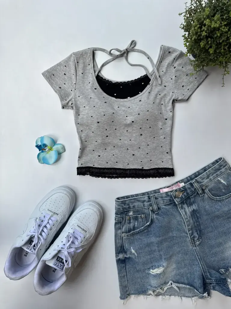 5057 CROP TEE