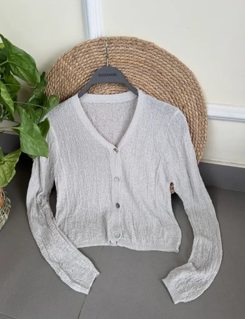 369 KNITTED BUTTON OUTER