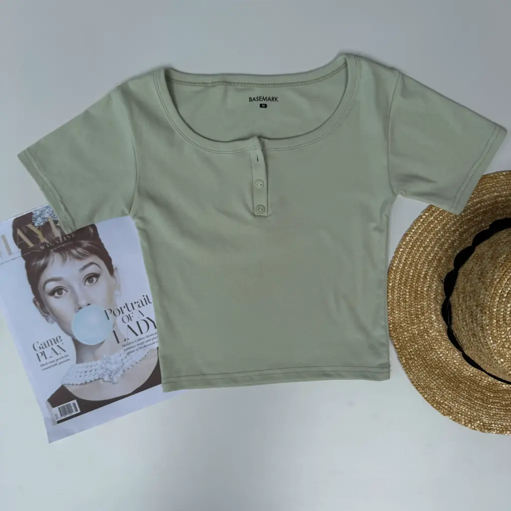 HB SS25-210 HENLEY CROP TEE