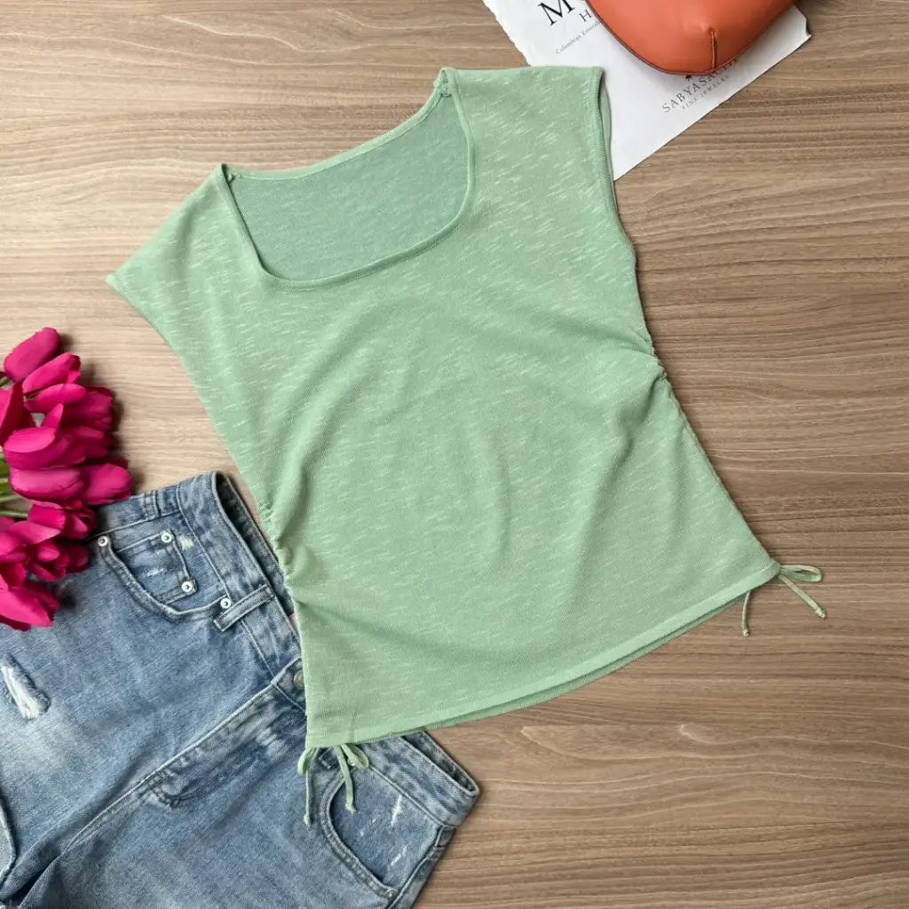 1377 KNITTED TEES