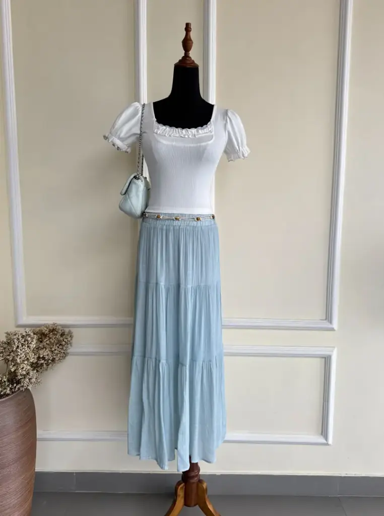 8057 SKIRT