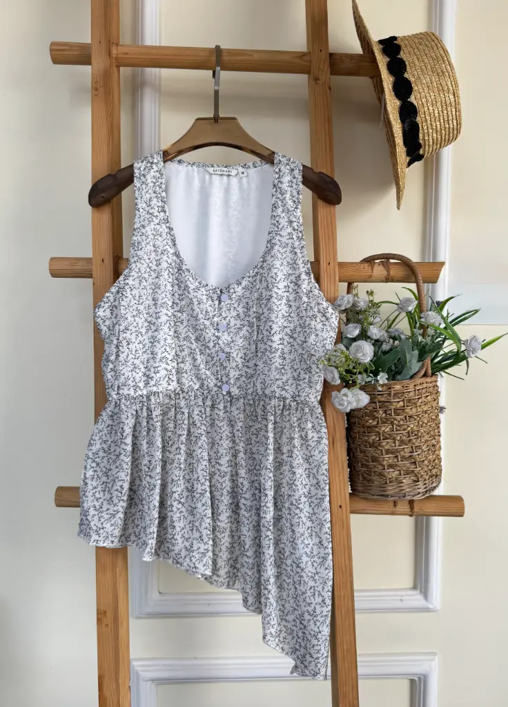 HB SS25-238 FLORAL CHIFFON TOP