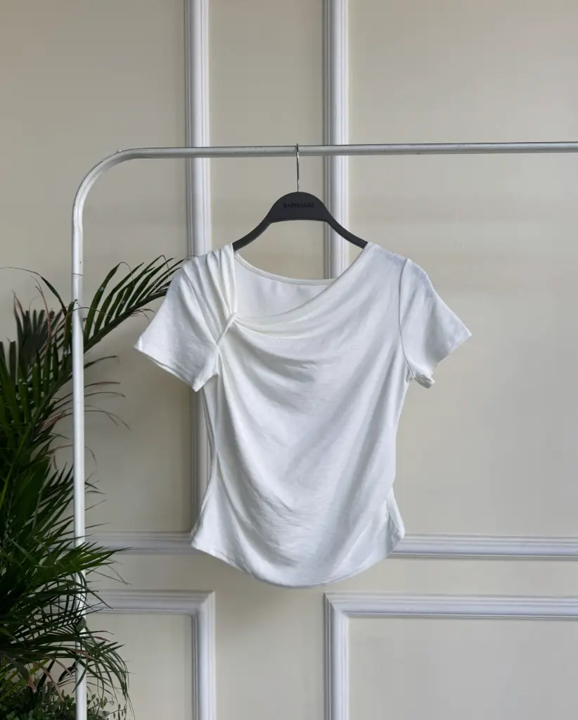 3.29978 7728 HALF TEES (WHITE)