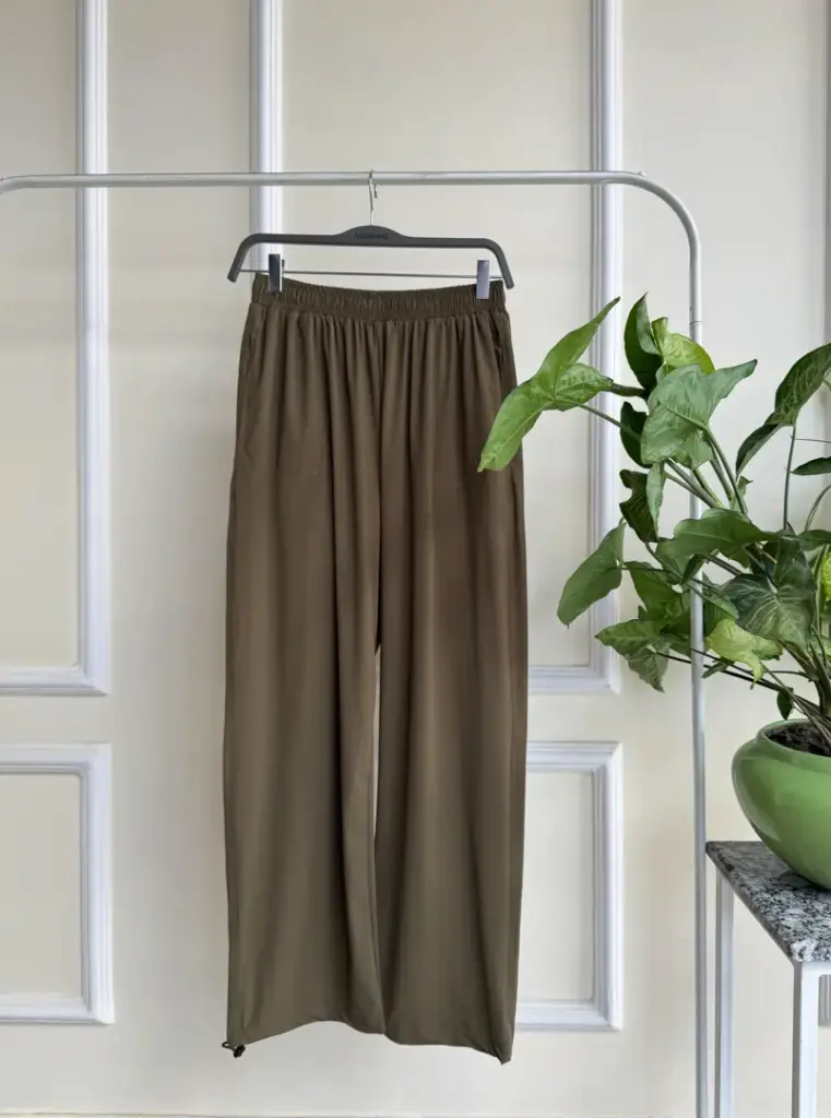 BMKS SS25-28 PARACHUTE PANT