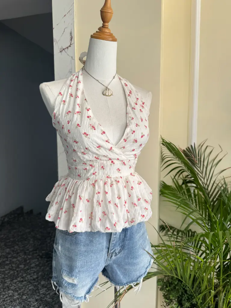 HB SS25-256 HALTER BALLOON TOP
