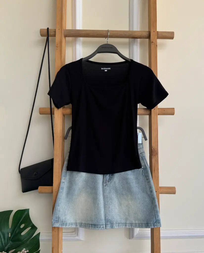 HB SS25-195 SQUARE NECK TEE
