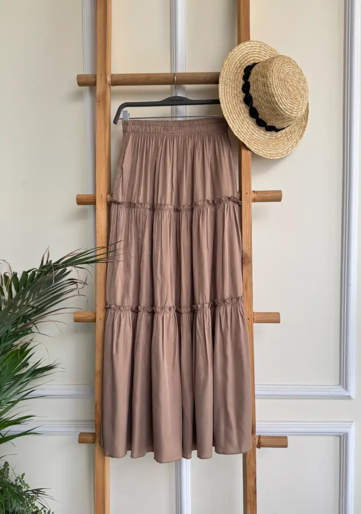 HB SS25-292 TIERED RUFFLE MAXI SKIRT