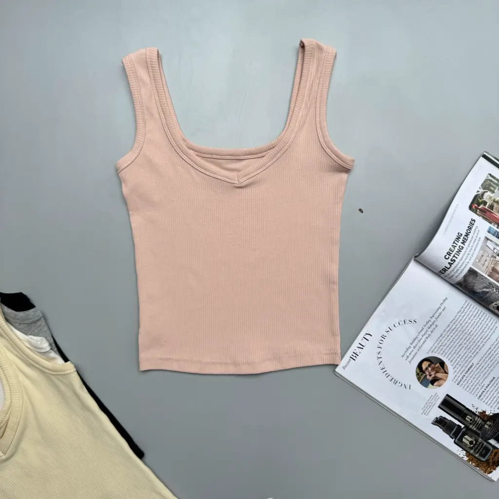 BMO SS25-51 V NECK TANK TOP