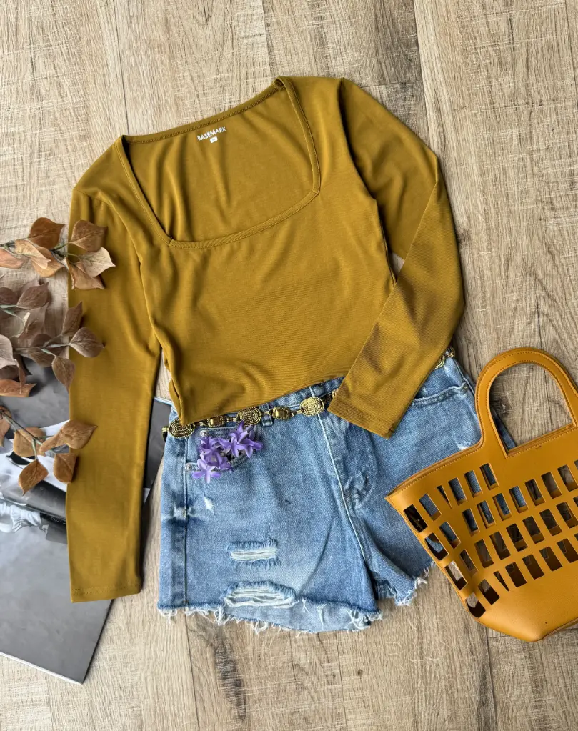 HB SS25-371 SQUARE NECK TEE