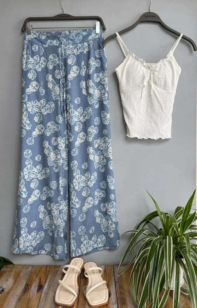 3.35664 BMO SS25-71 PRINTED LINEN FLARE PALAJJO (BLUE, S)