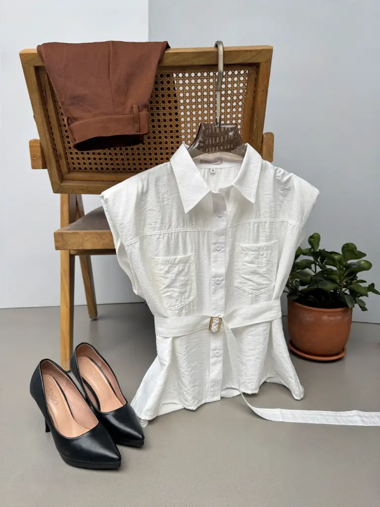3.36246 HB SS25-332 BELTED SOLID SHIRT (WHITE, M)