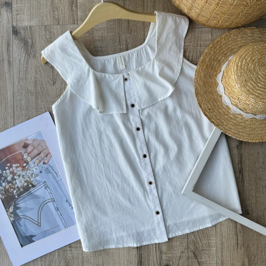 HB SS25-439 RUFFLE DOWN BUTTON TOP