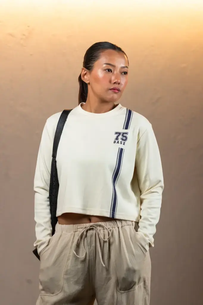 3.42195 BMO SS25-85 CROP 75 TEE (BEIGE, M)