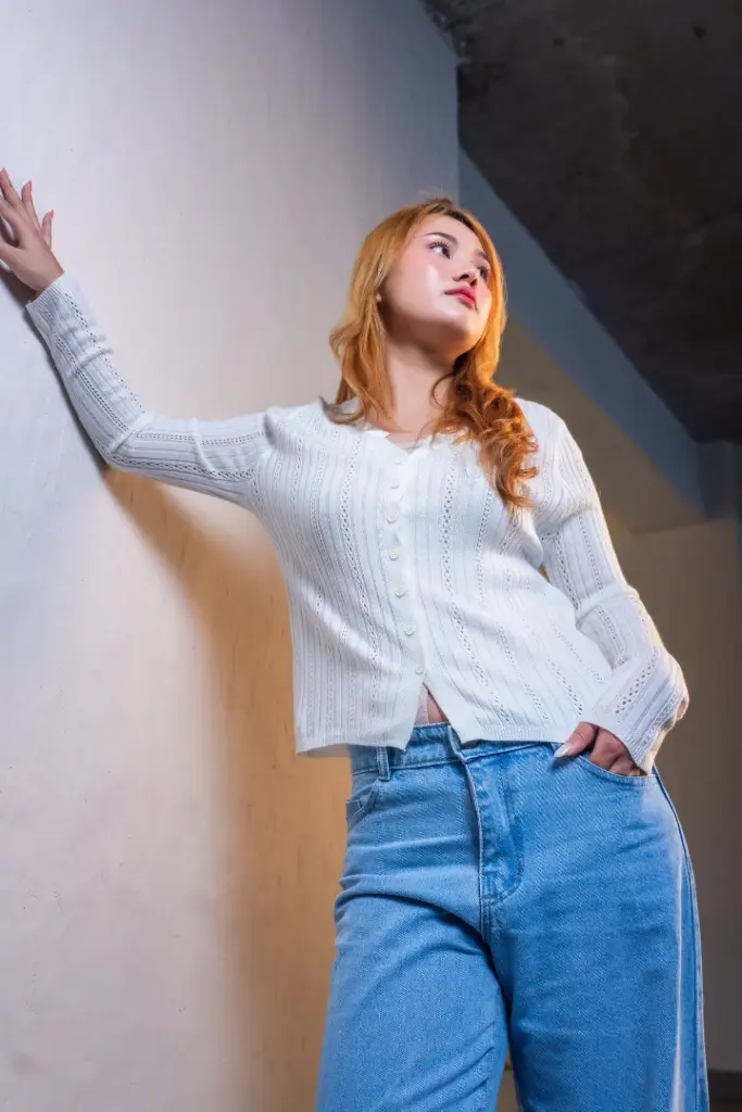 028 LADIES SWEATER