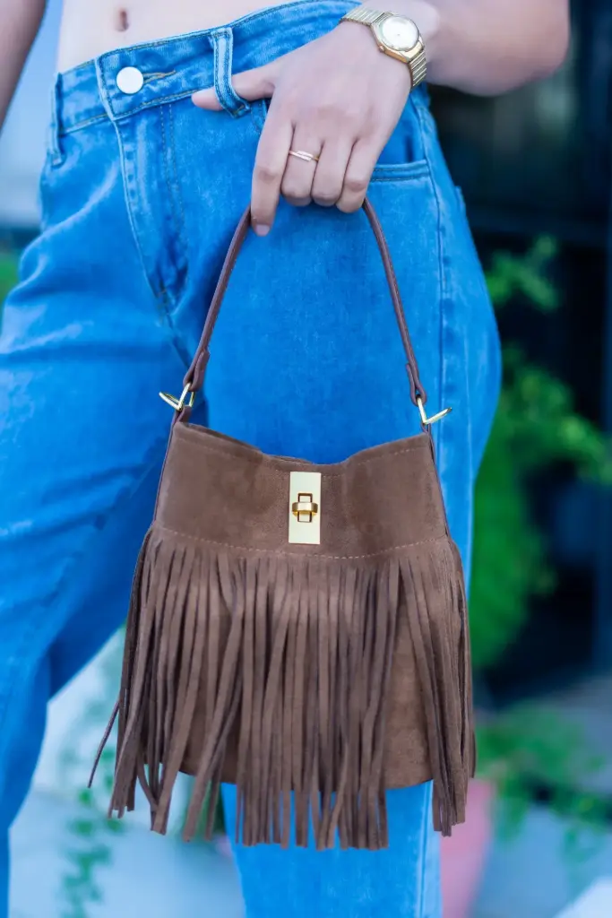 TF3351 HAND BAG