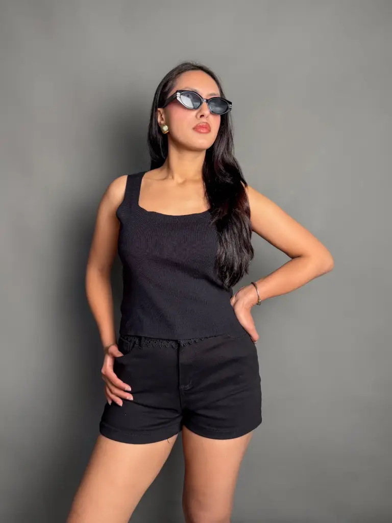 3.45778 307 LADIES SANDO (BLACK)