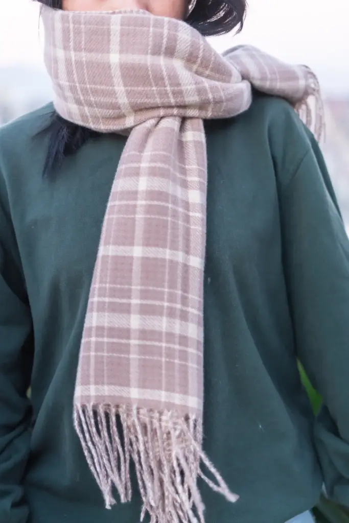 82956-6 SCARF