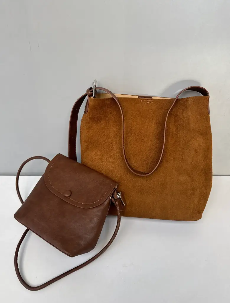 3.49082 TF23089-2 HAND BAG (BROWN)