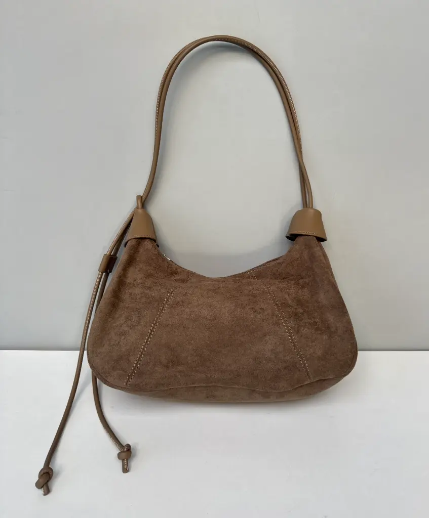 3.49129 TF70318 HAND BAG (GREY)