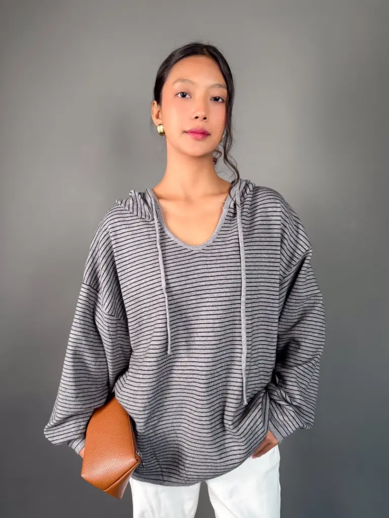 6976 LADIES SWEATER