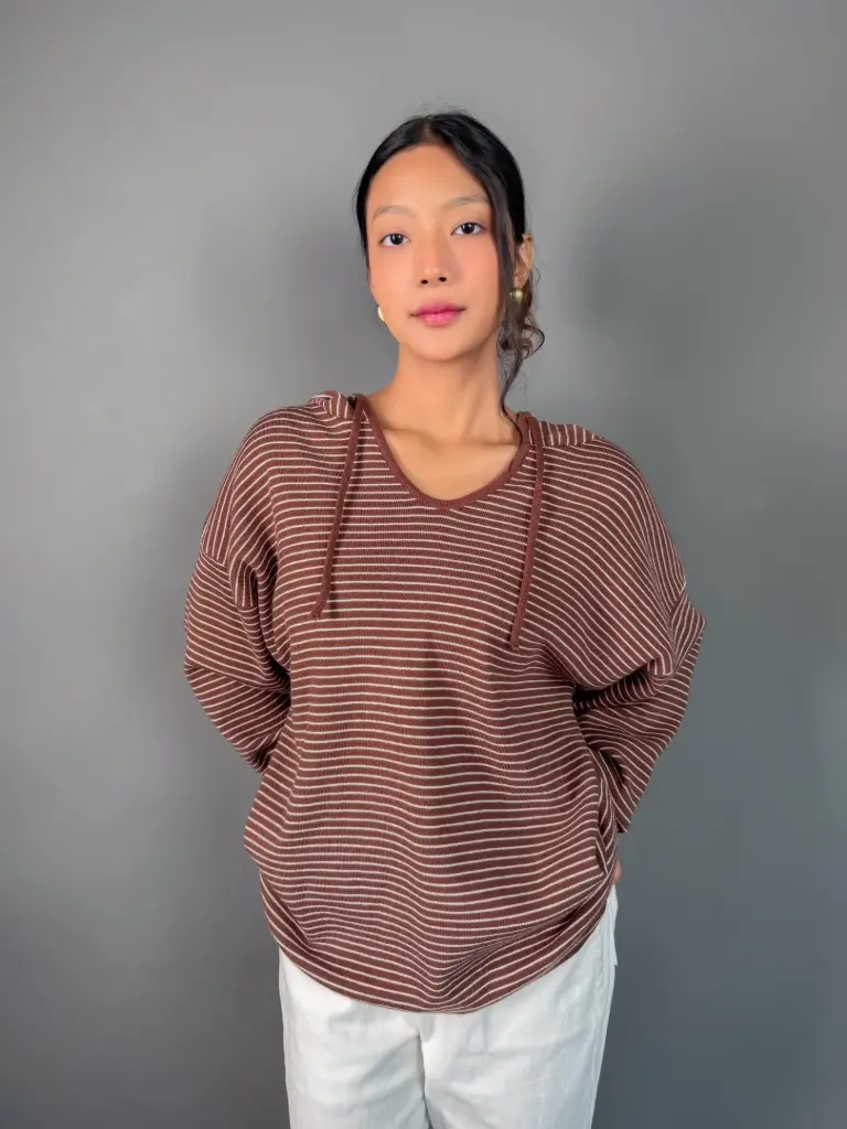 6976 LADIES SWEATER