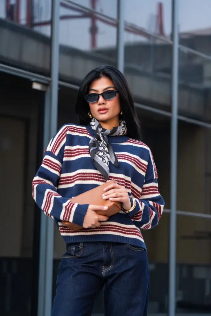 2521 LADIES SWEATER
