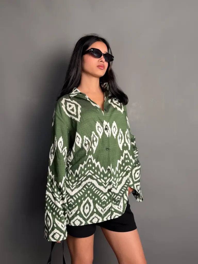 BMO SS26-02 BELL SLEEVE SHIRT