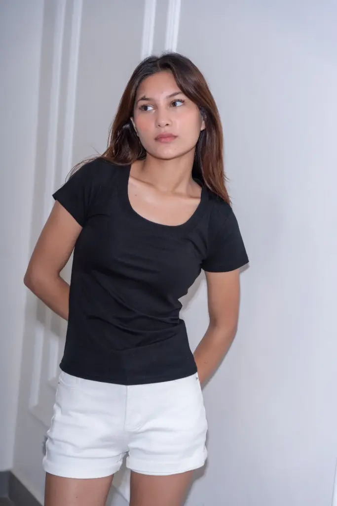 HB SS26-04 ROUND NECK TEE
