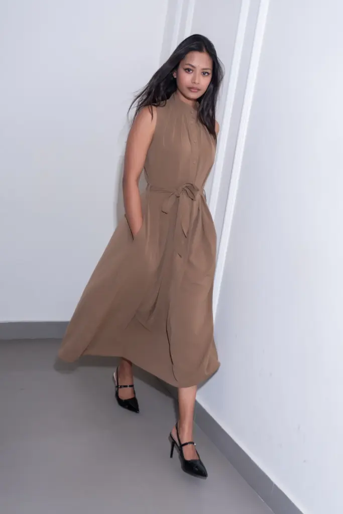 HB SS26-21 SLEEVELESS PLEATED DRESS