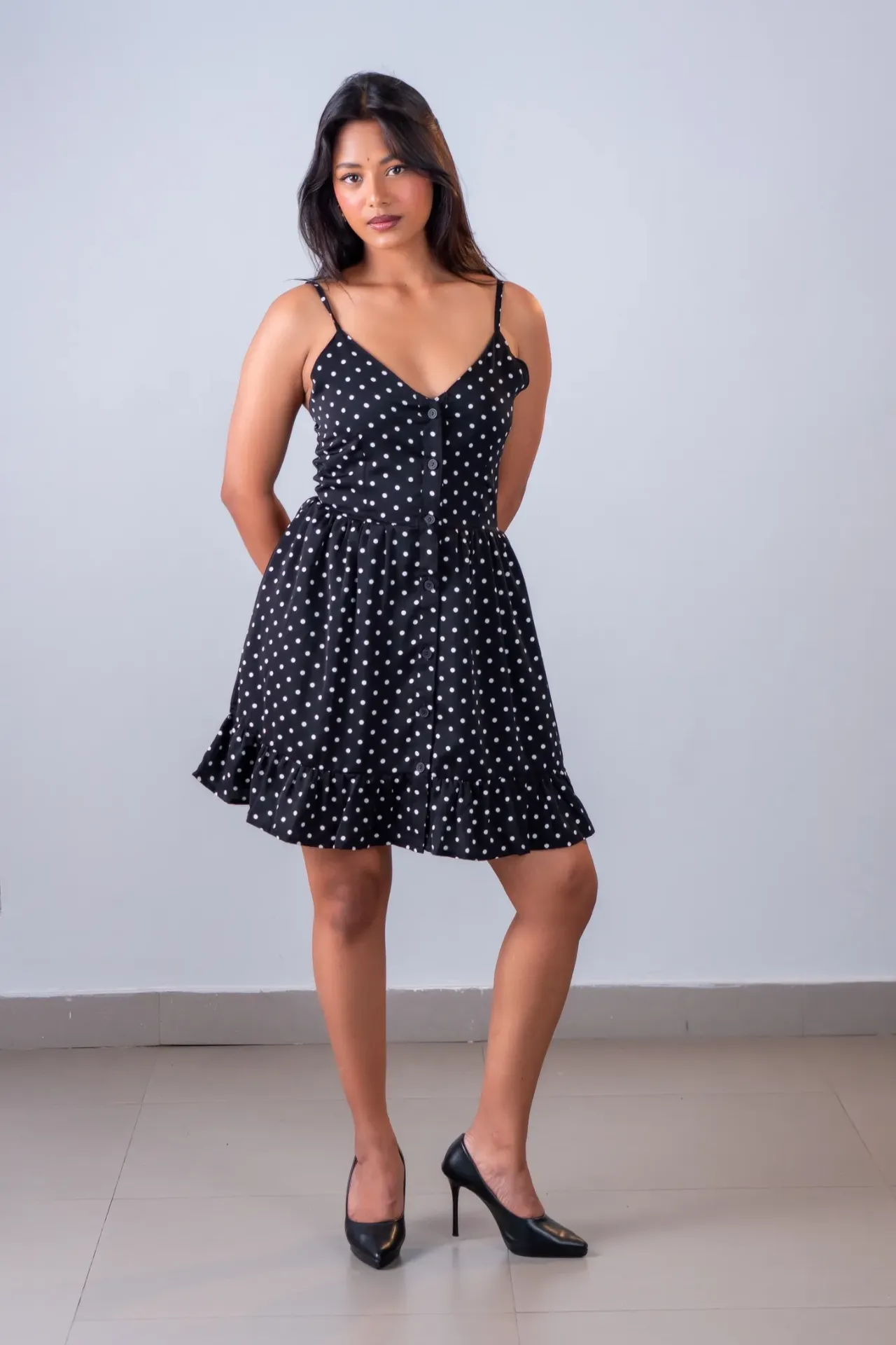 3.93340 HB SS26-196 POLKA MIDI DRESS (BLACK, S)