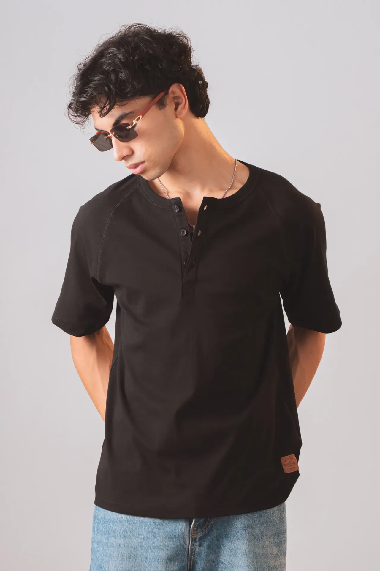 3.96419 BMMO SS26-19 RARA HENLEY HS TEE (BLACK, S)