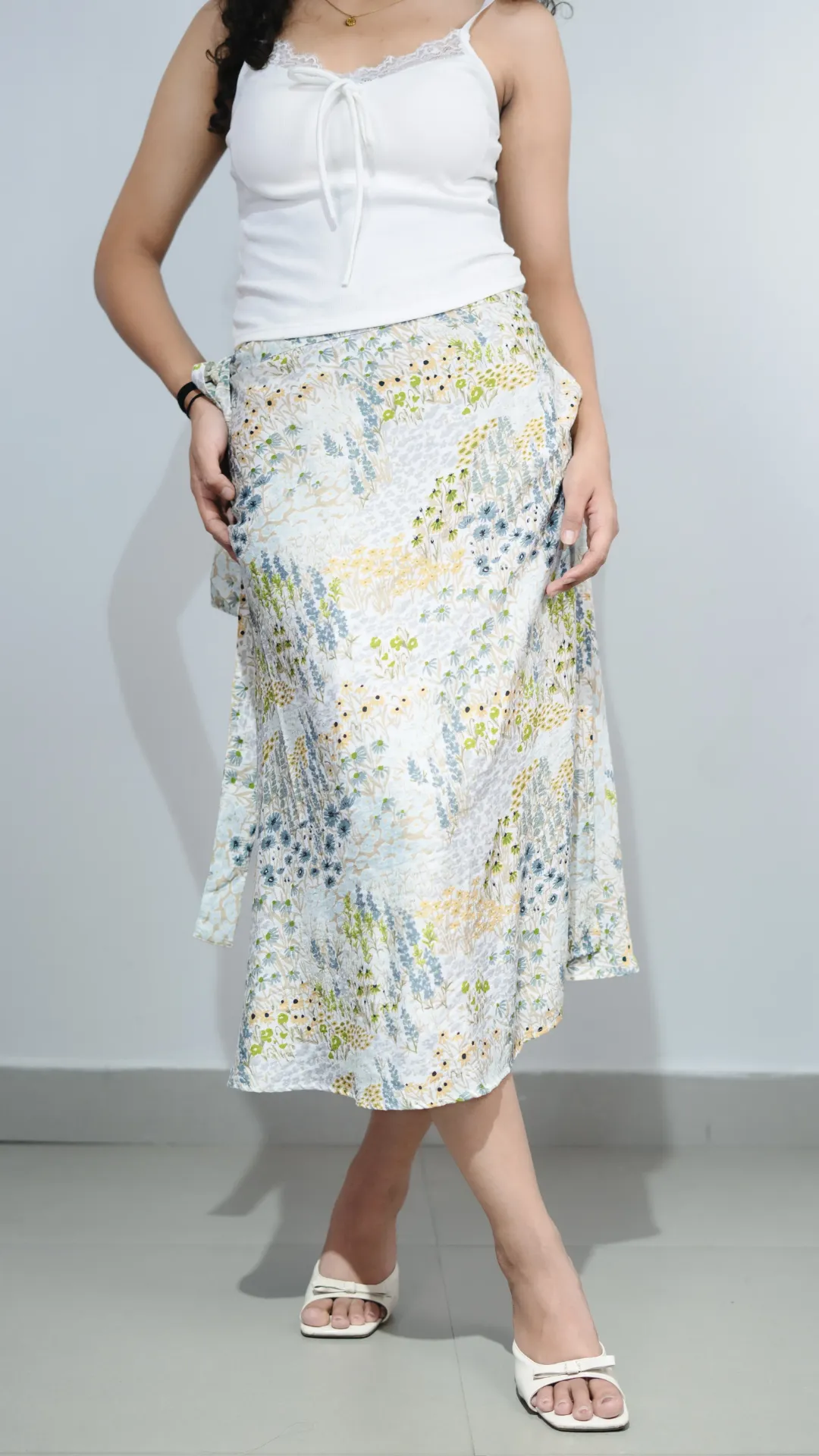 3.98874 BMKS SS26-31 CROSSOVER WRAP SKIRT (GREEN, M)
