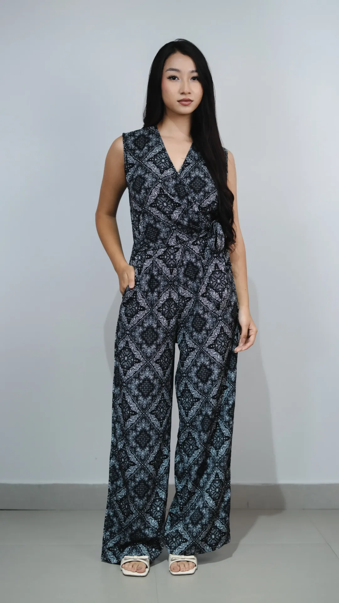 3.99940 BMO SS26-62 EASY JUMPSUIT (BLACK, S)