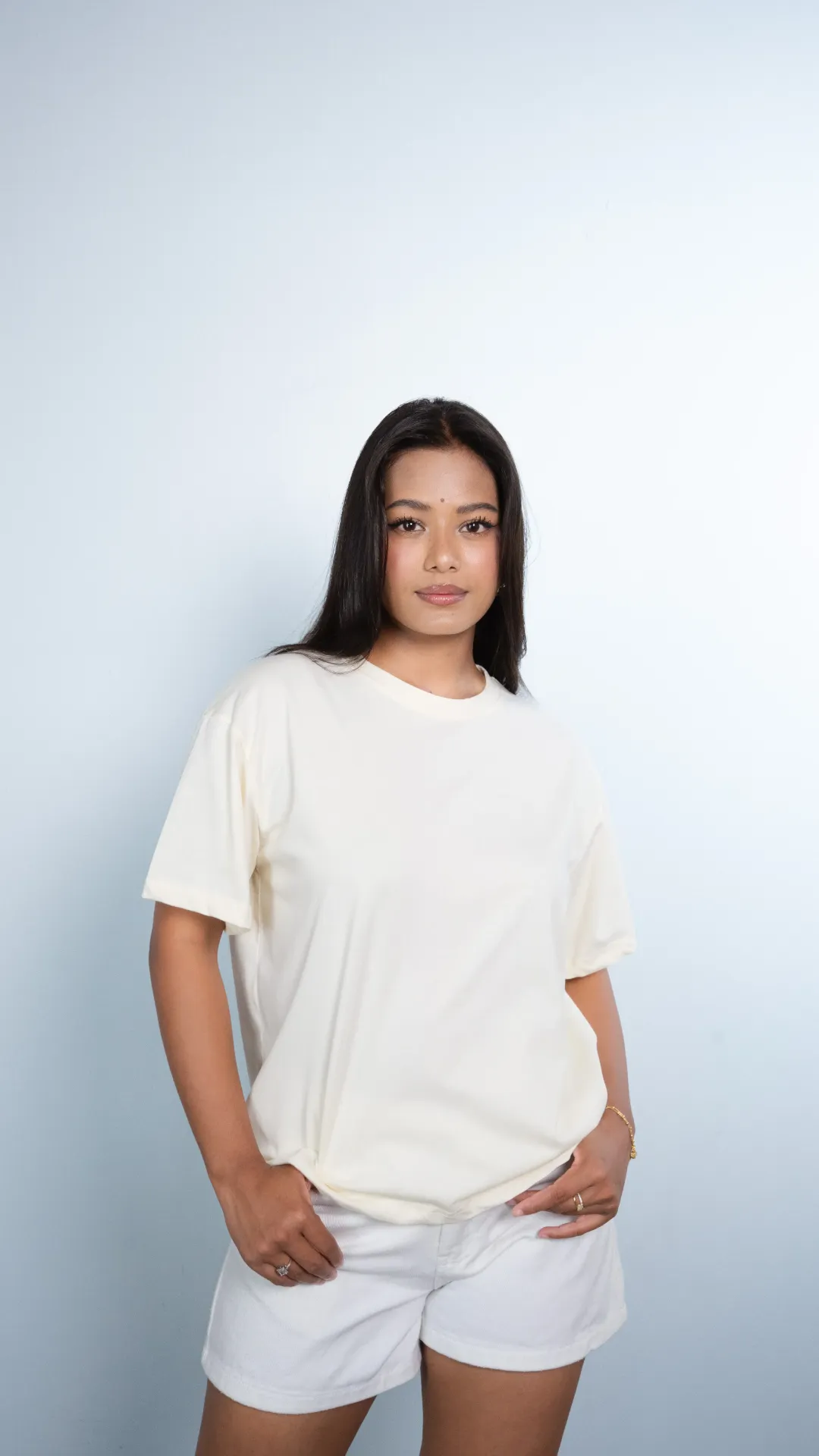 BMO SS26-69 EASY FIT TEE