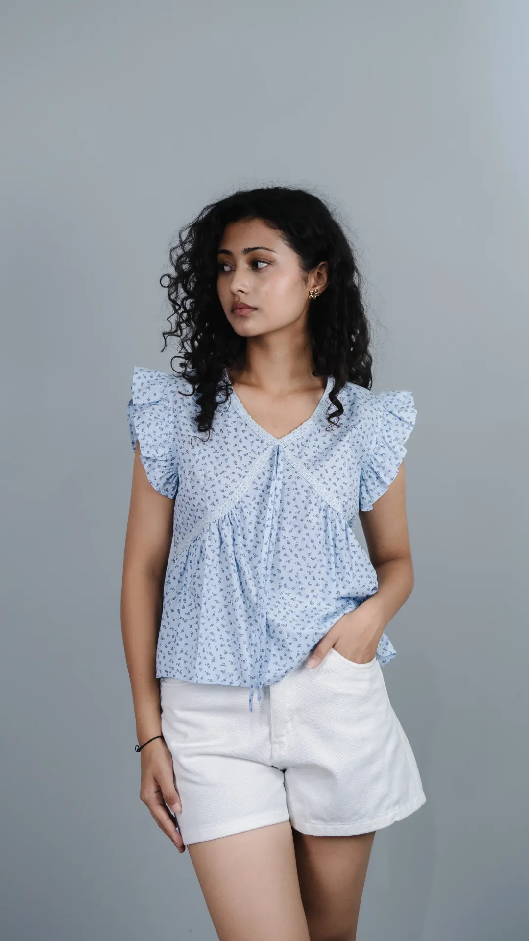 862 LADIES TOPS